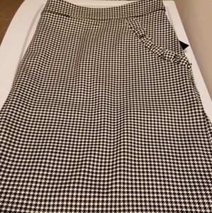 Forever 21+ gingham mini skirt